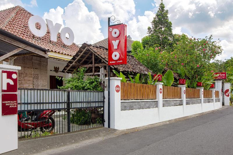 Oyo 287 Rumah Eyang Near Rsud Kota Yogyakarta Ξενοδοχείο Εξωτερικό φωτογραφία